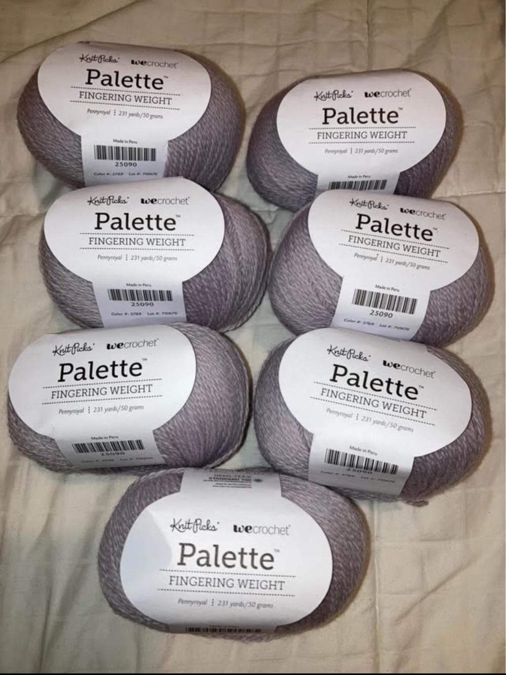 7 Balls 100% Peruvian Highland Wool in Pale Lilac